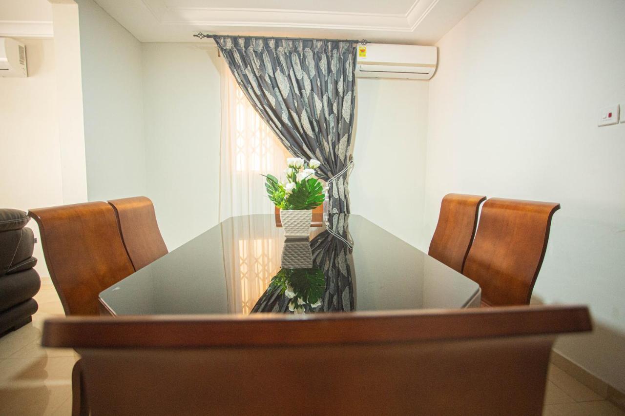 Accra Luxury Homes @ East Legon Екстер'єр фото