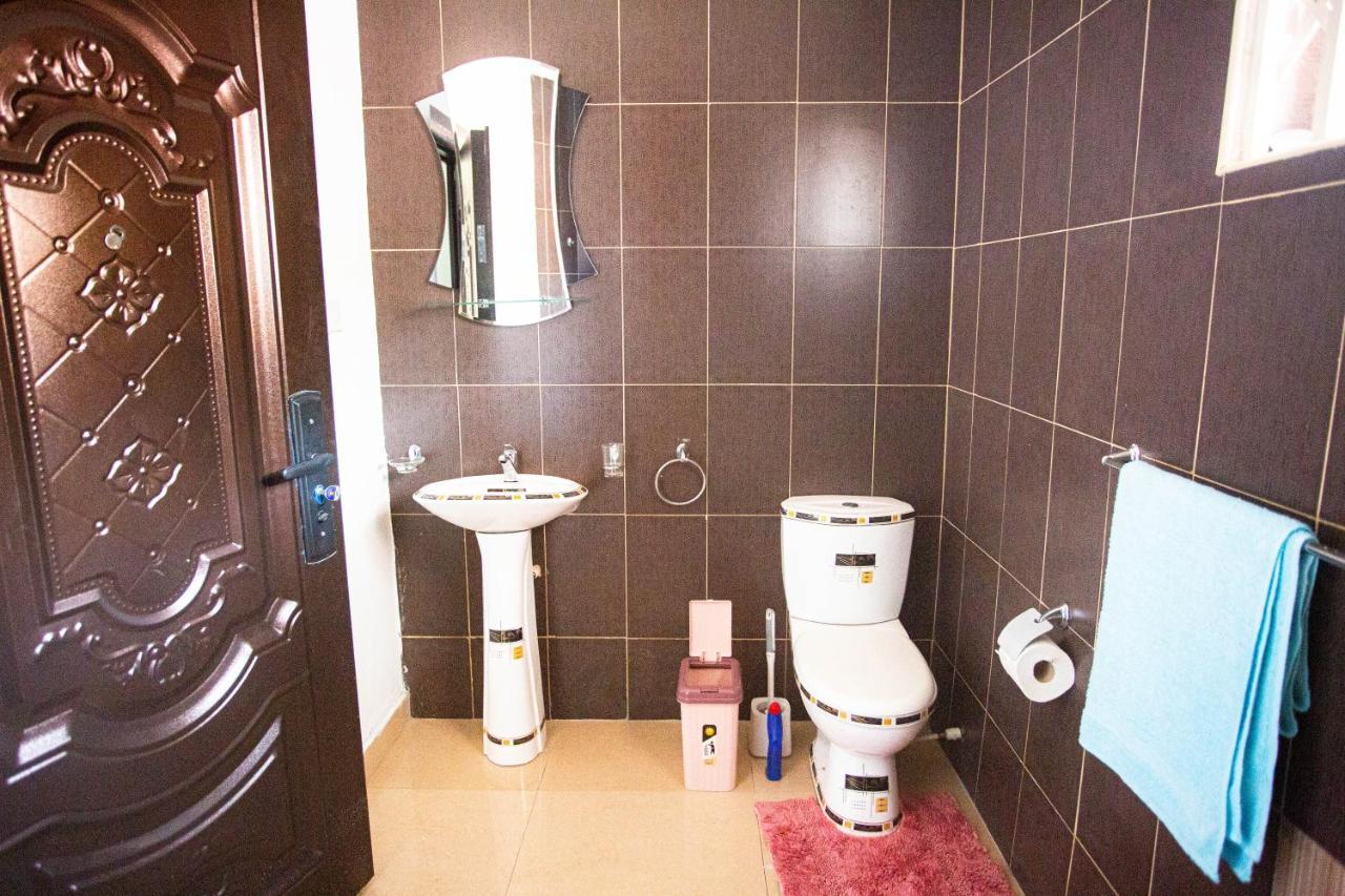 Accra Luxury Homes @ East Legon Екстер'єр фото