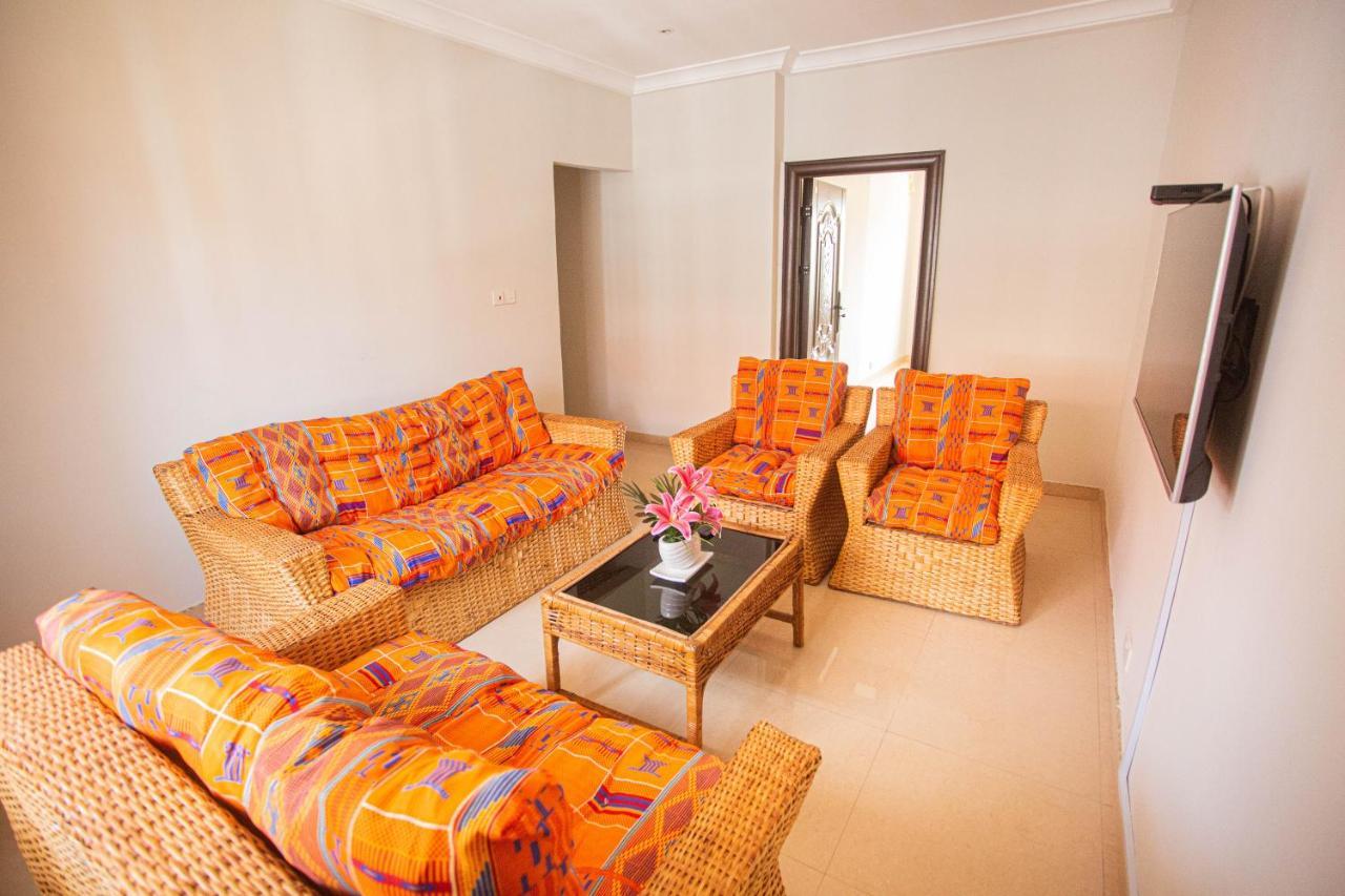 Accra Luxury Homes @ East Legon Екстер'єр фото