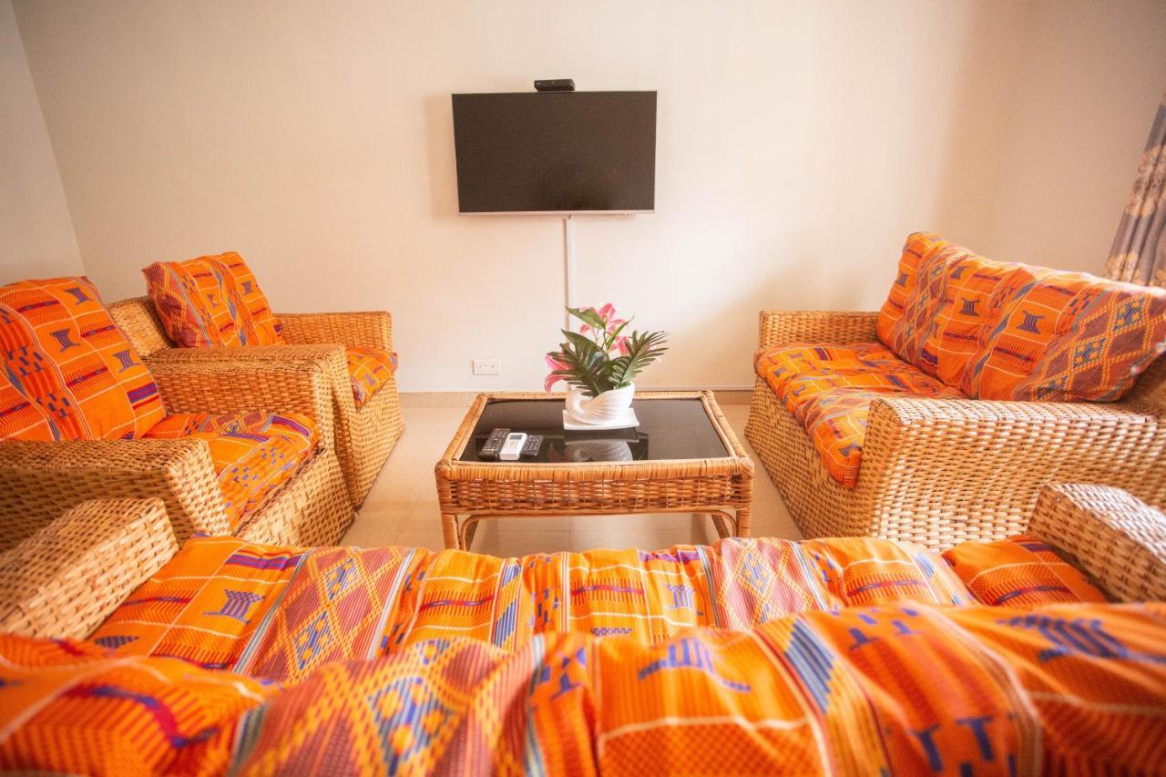 Accra Luxury Homes @ East Legon Екстер'єр фото