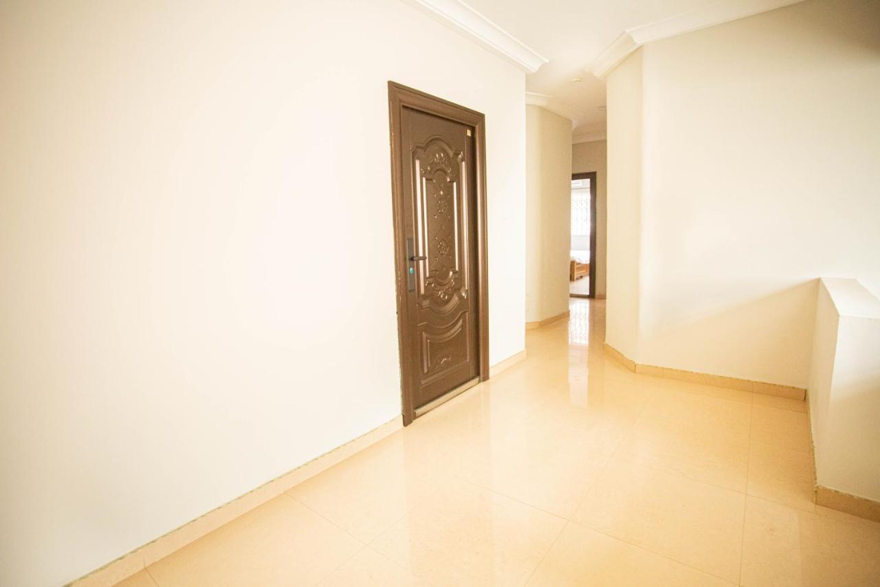 Accra Luxury Homes @ East Legon Екстер'єр фото