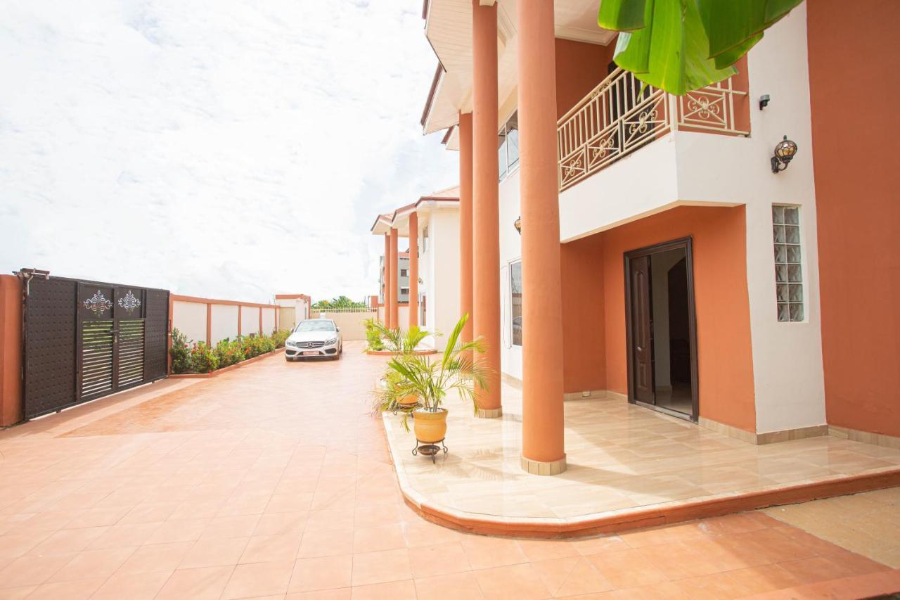 Accra Luxury Homes @ East Legon Екстер'єр фото